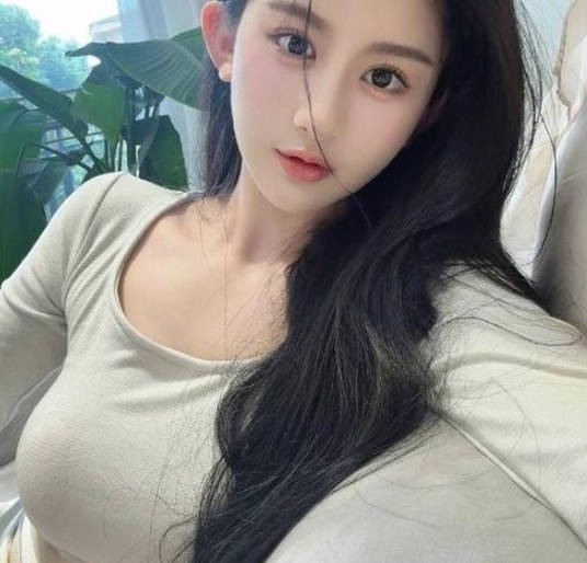 广州颜值瑜伽老师CC少妇