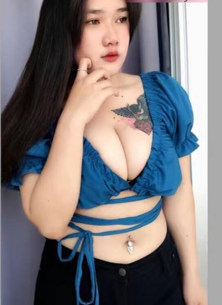 龙岗粉嫩多水的沫沫