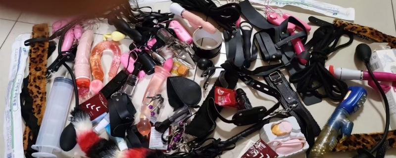 SM大胸泻火少妇