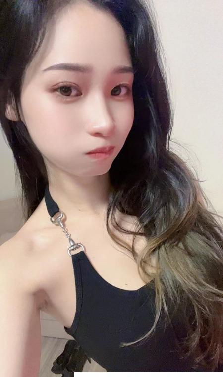 佛山妖娆长腿小姐姐