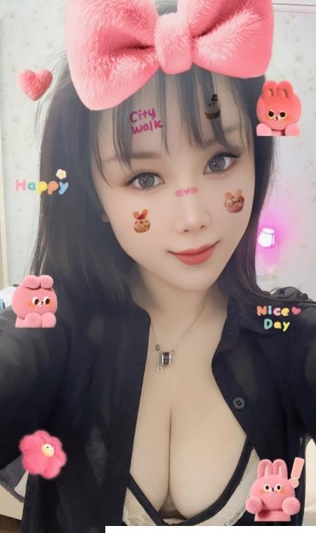 滨江大屁股少妇半夏