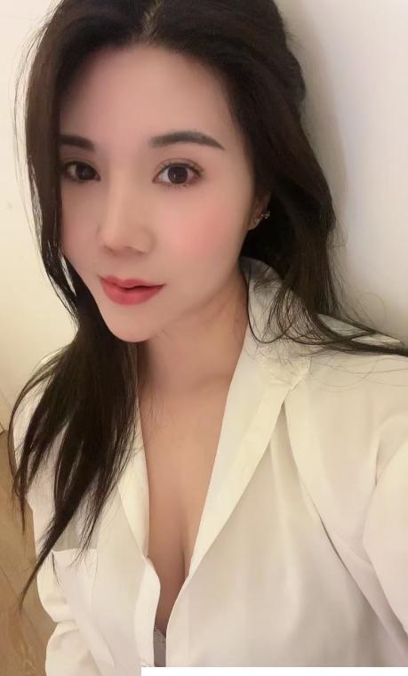 中春路地铁口小贝