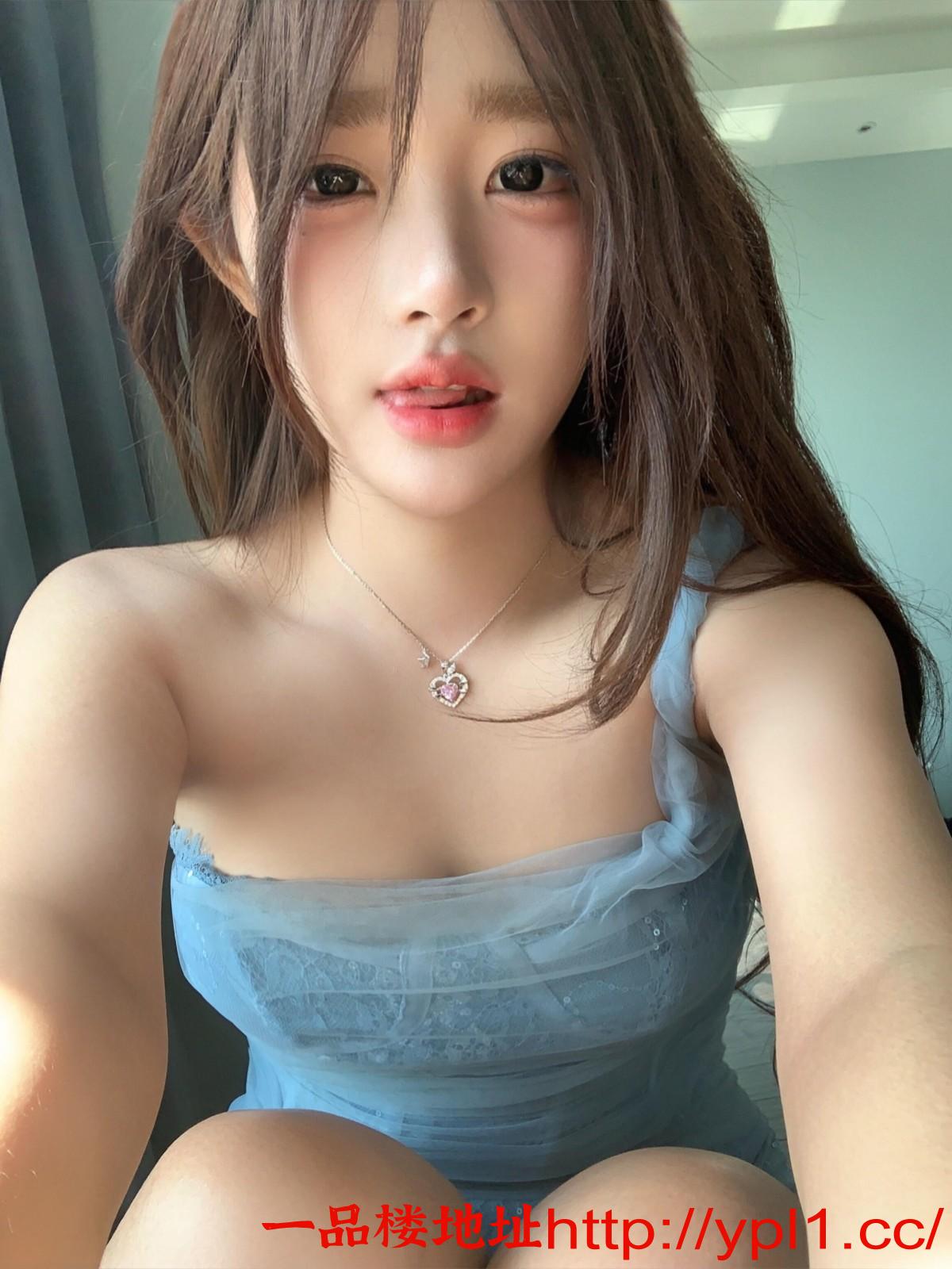 真实00后学生妹喜欢年轻的赶紧冲