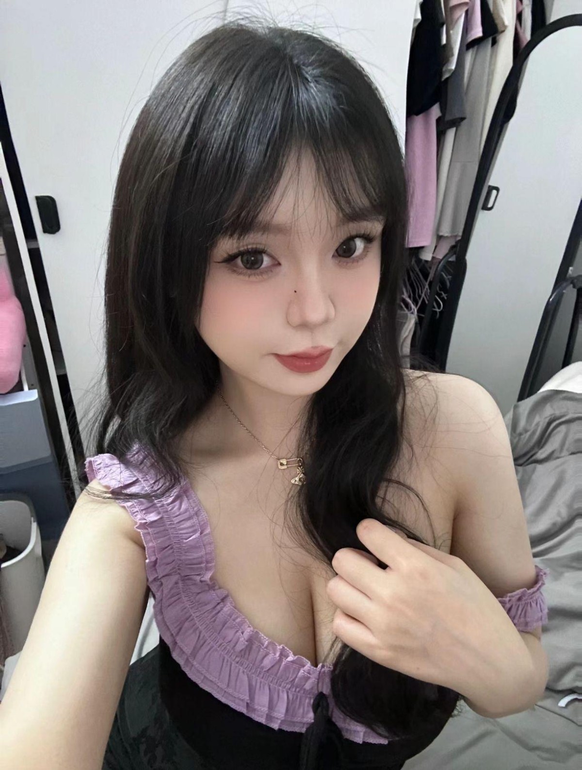 性感身材好，热情舌吻主动