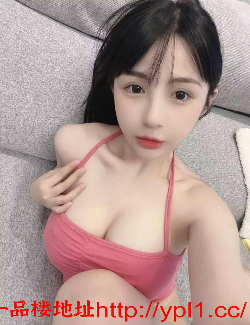 大胸粉鲍小妹会夹会叫会喷水