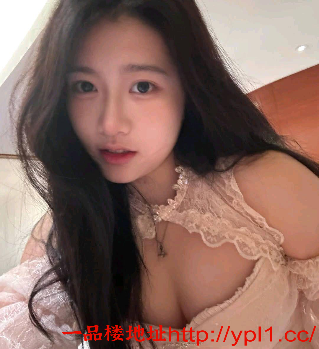 兼职丰满御姐前凸后翘可颜射易高潮