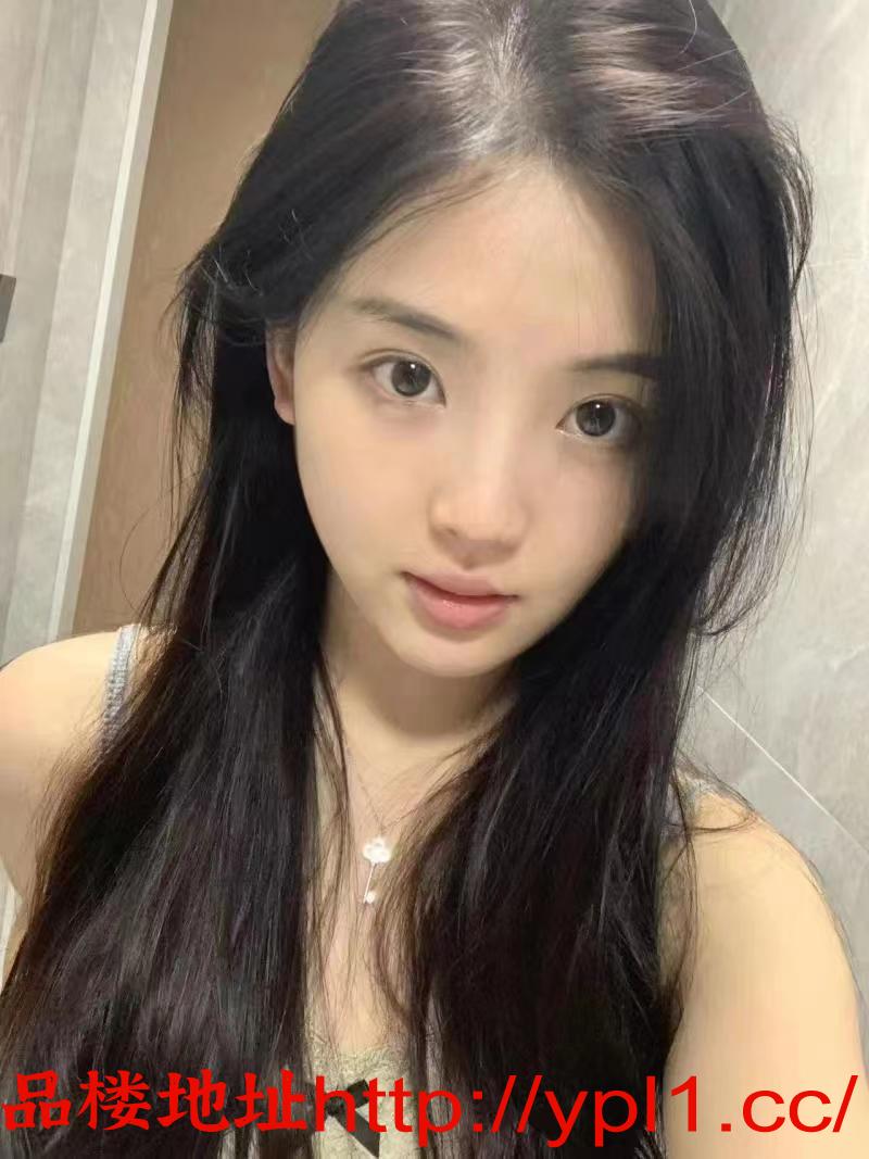 御姐前凸后翘可上门