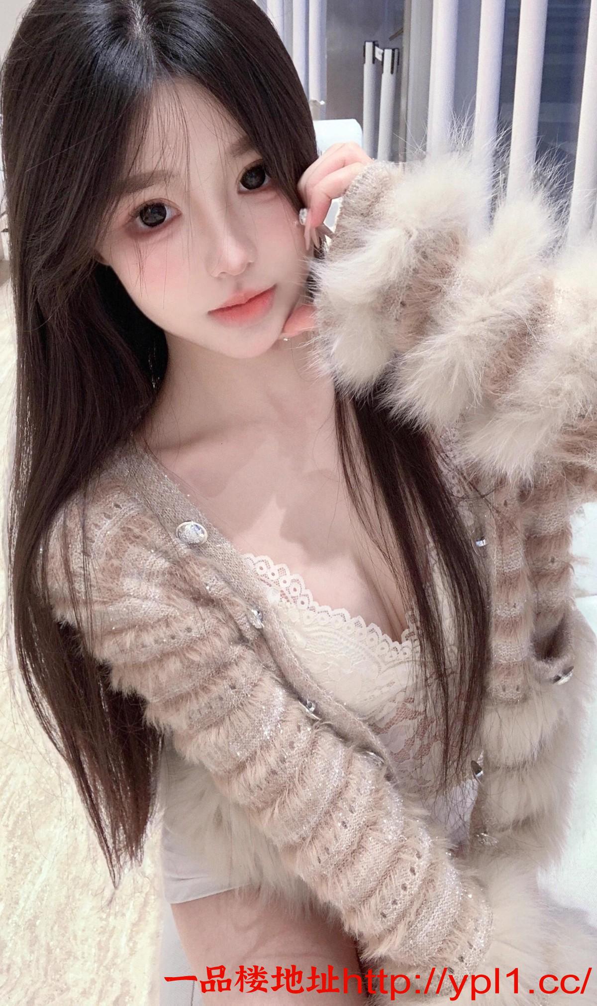 高级美女三点粉嫩易出水值得一试