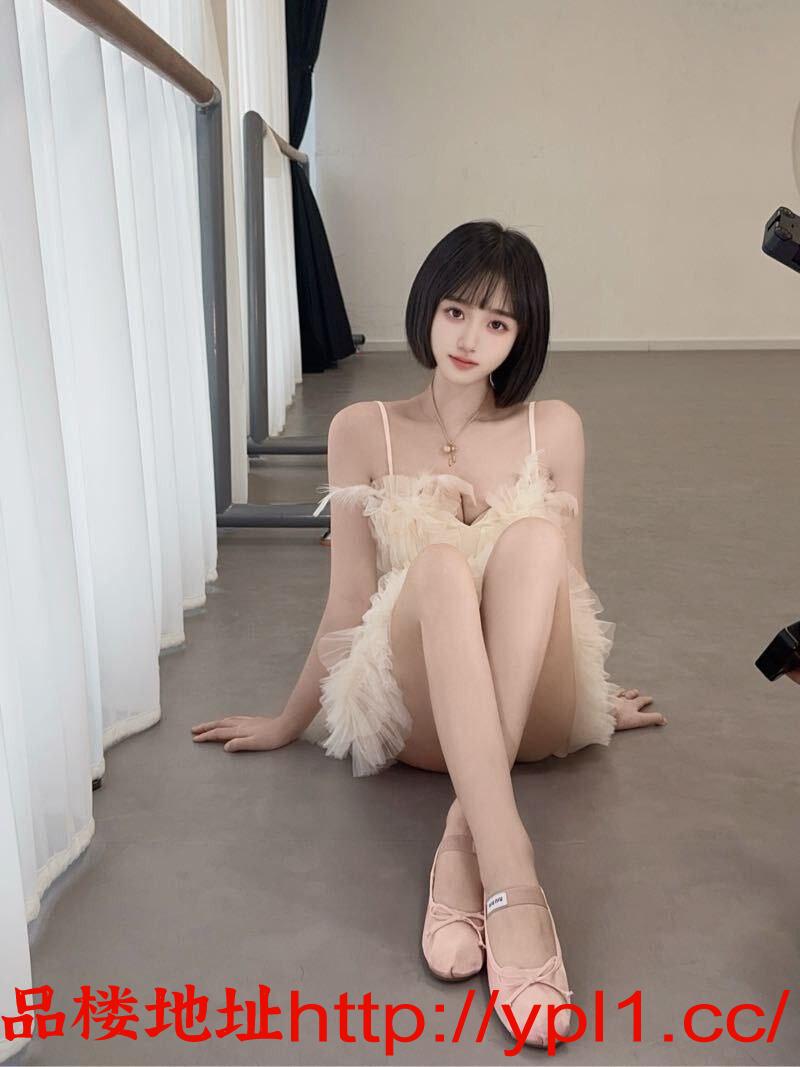 颜值高舞蹈学生妹逼紧