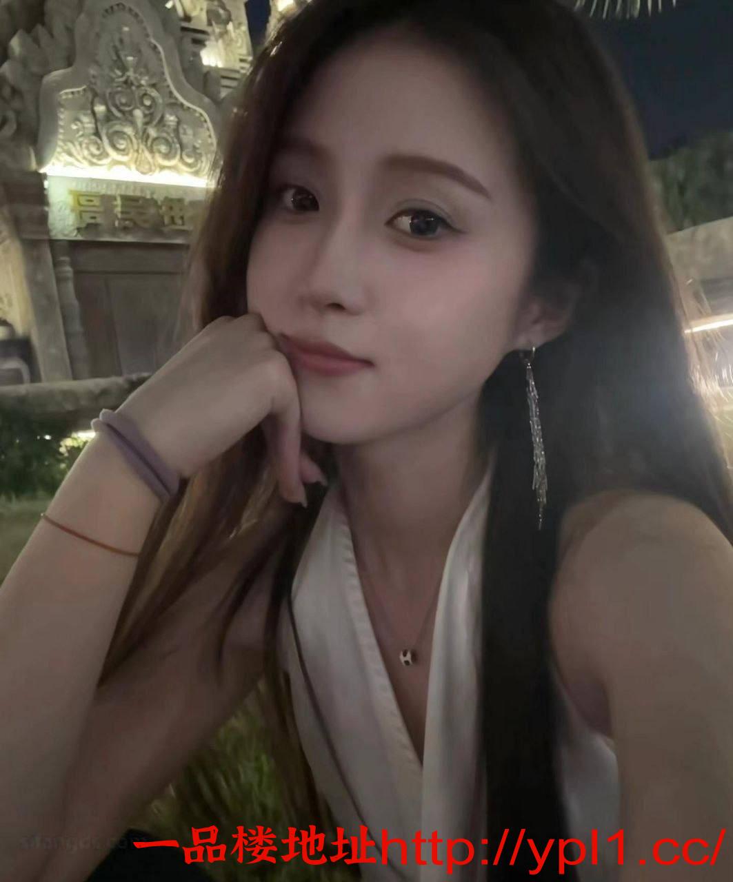 分享刚下海妹妹 顶级身材粉嫩白虎汁水饱满听话意犹未尽