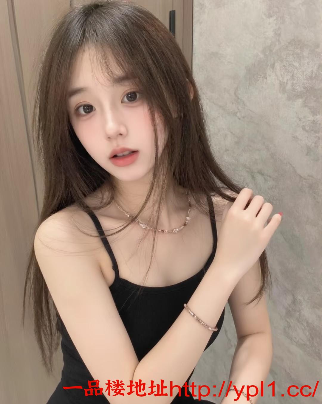 性感s型身材骚妹水多易喷粉鲍鱼逼