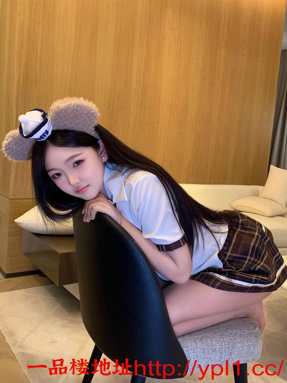 白白净净性感白虎蝴蝶鲍鱼学妹（可口爆吞精可无套内射）