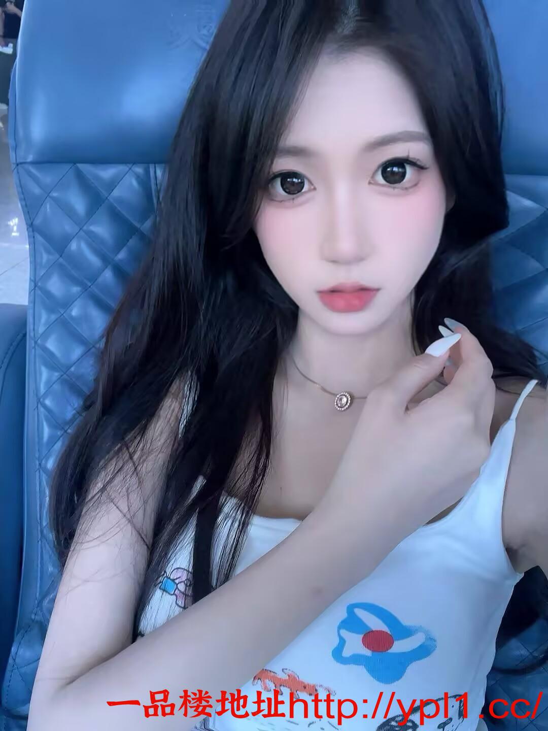 水嫩妹妹姿势随便换