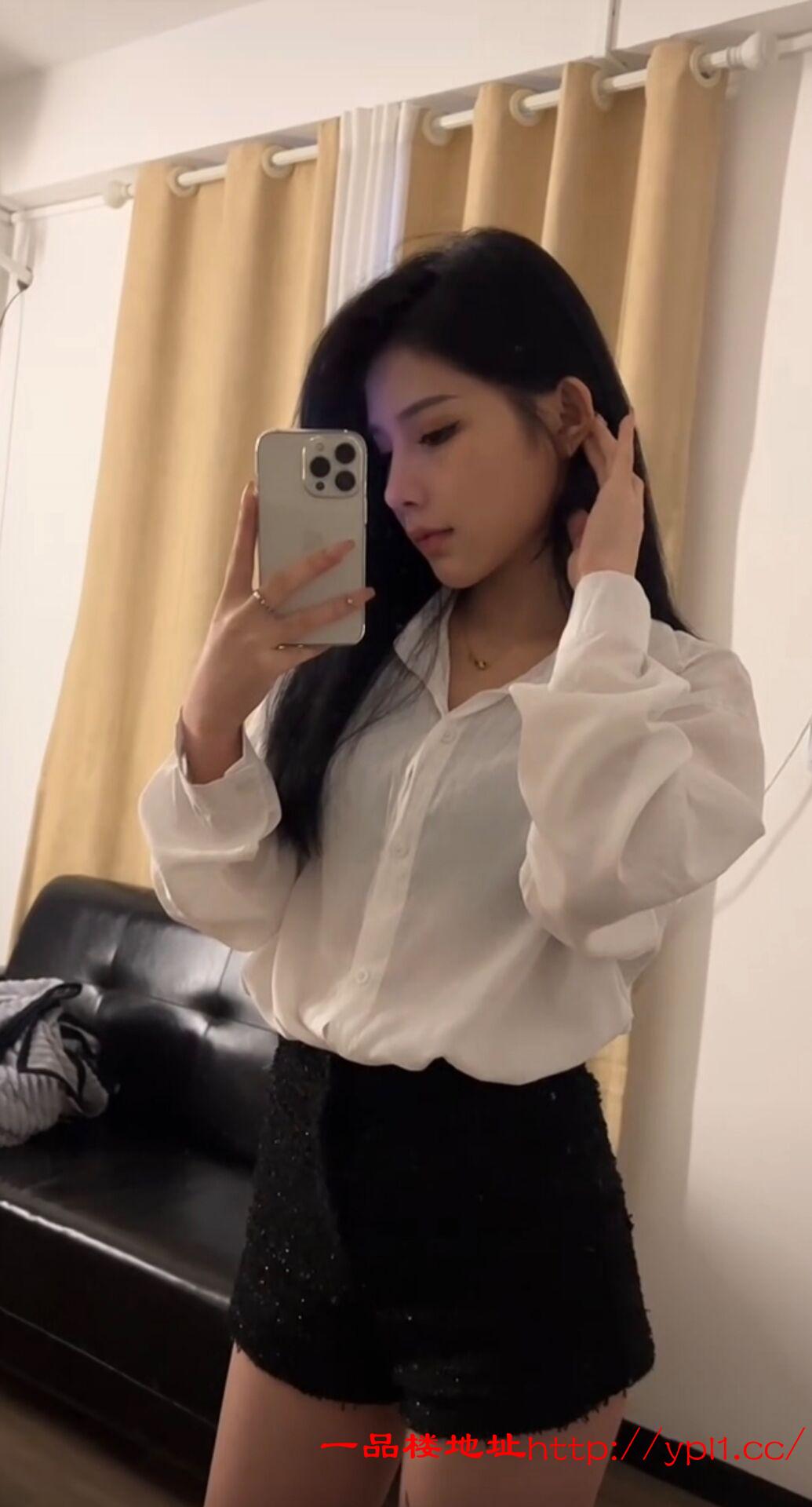 兼职纯欲御姐巨臀网红脸