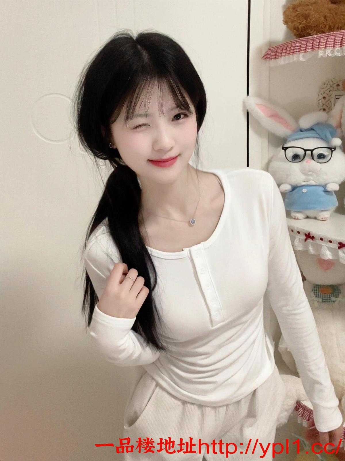 小姐姐口活很舒服，有耐心性感刺激