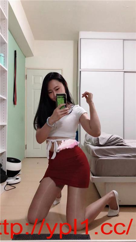 身材颜值俱佳的极品妹子