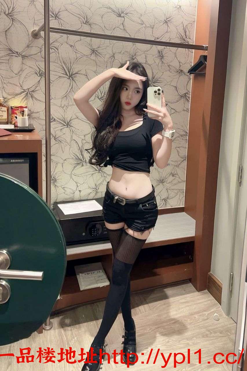 风骚细腰大长腿水蜜桃