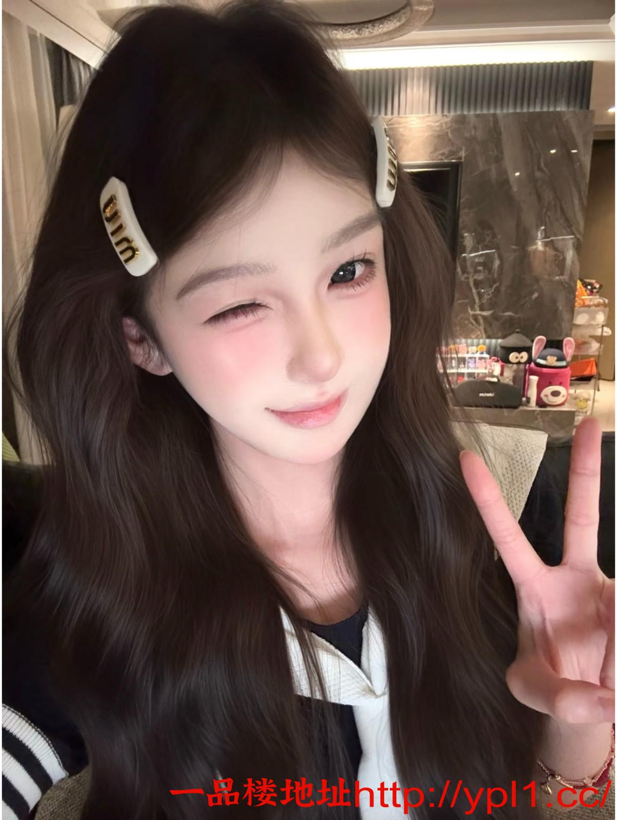 亲身体验特清纯的妹妹下面嫩得出水