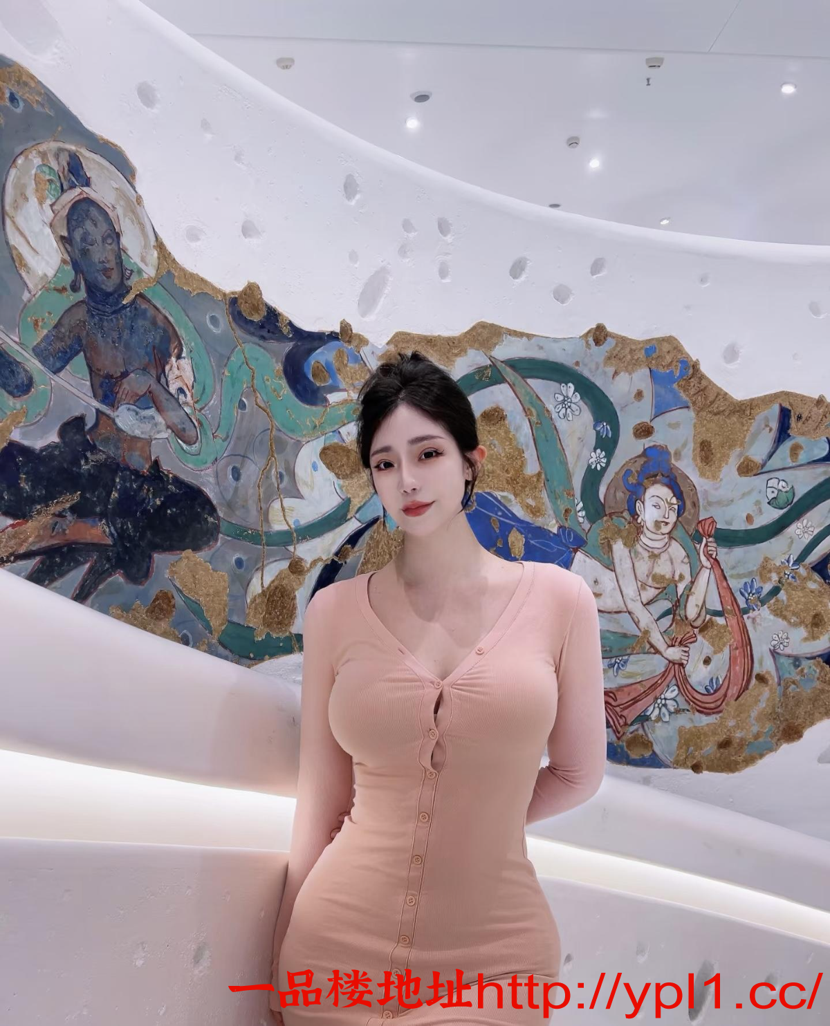 胸白虎粉嫩鲍鱼少妇一线天