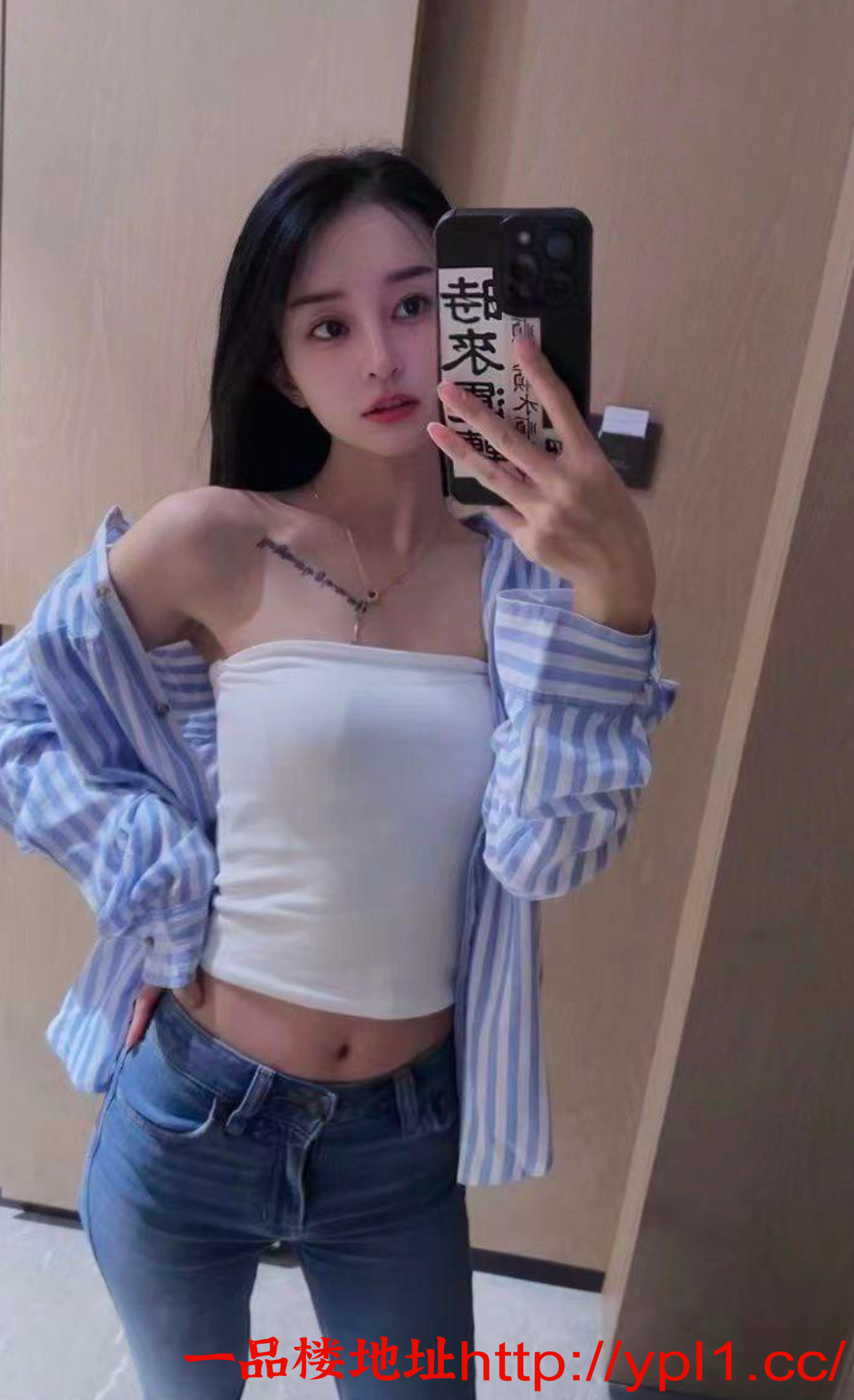 兼职细腰蜜桃臀健身达人紧致水多