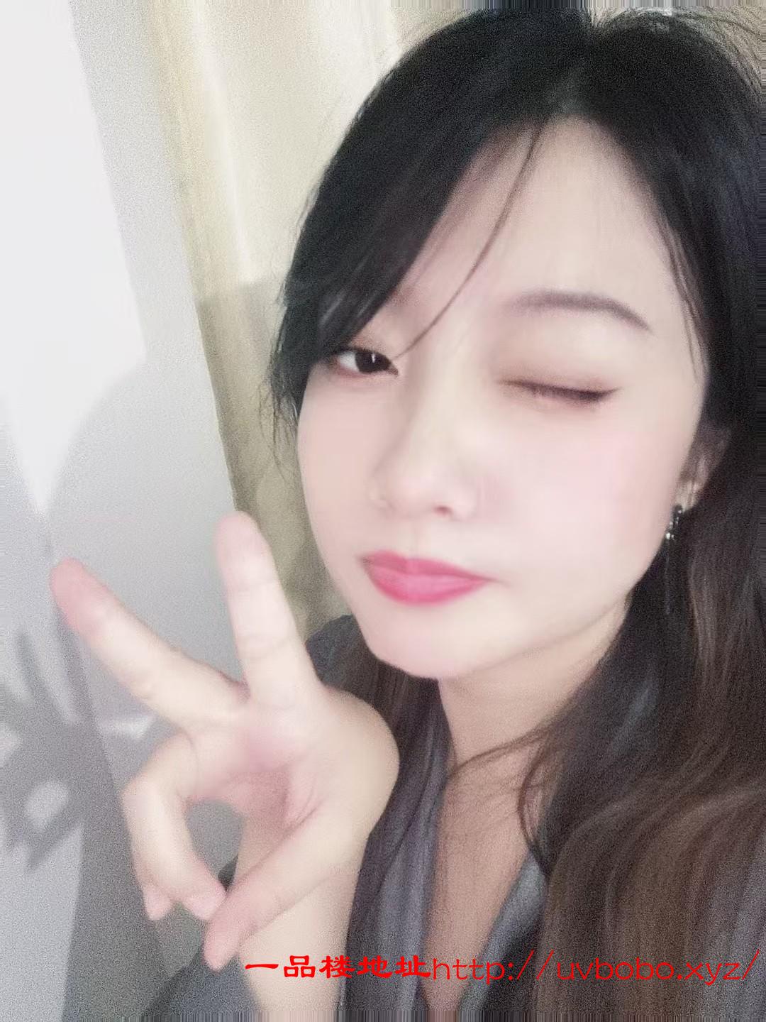 气质嫩妹逼紧花样多