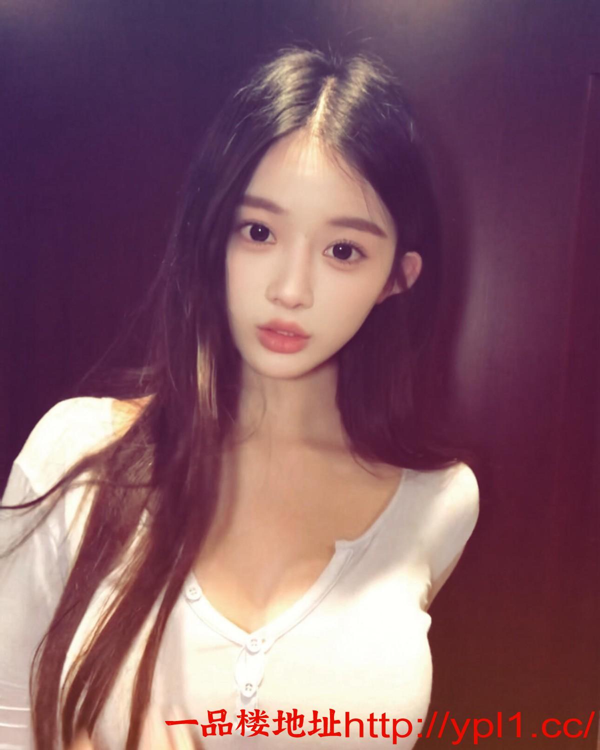 妹妹叫声嗲，下面紧超级粉嫩