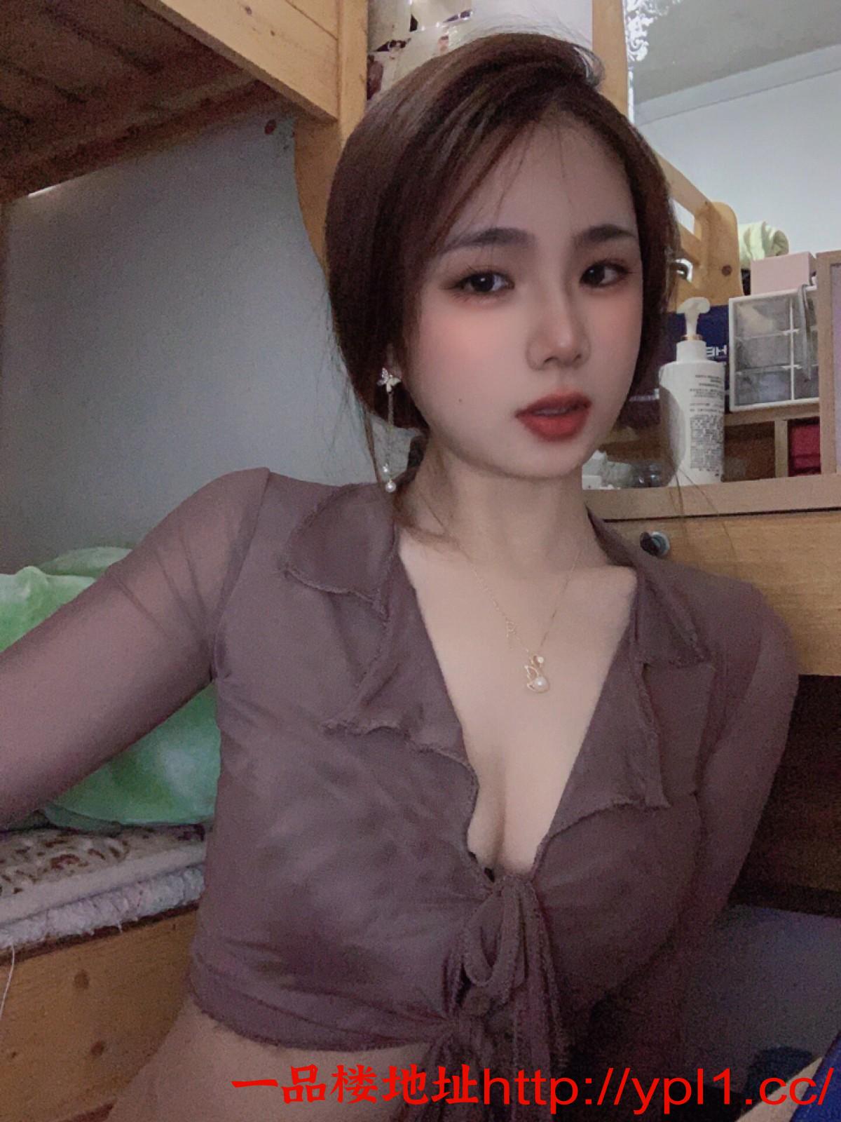 可以鸳鸯浴口活很棒的妹妹