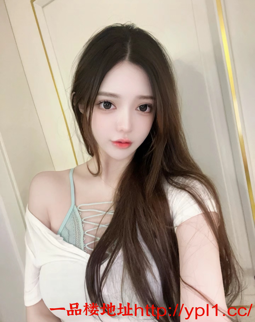 丝袜大长腿诱惑骚妹妹