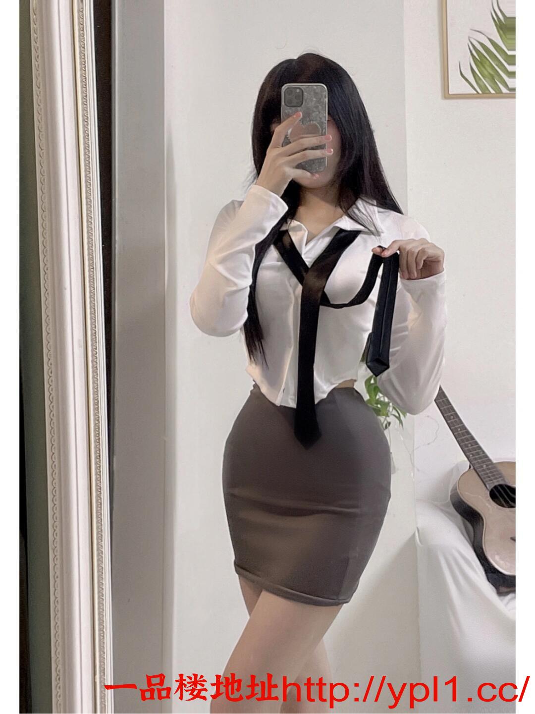 00后白嫩妹妹超嗲淫水流淌超级享受