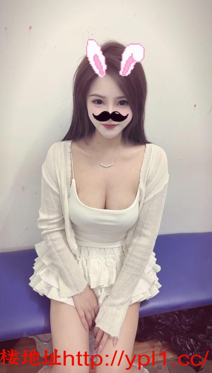 新鲜出炉的妹子逼紧很会叫（已验证）