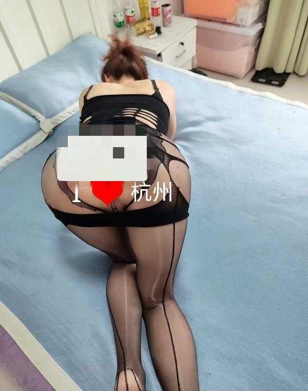 风骚大长腿熟女人妻