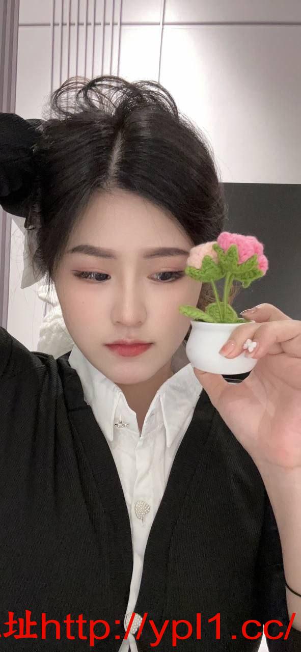 二刷丰满兼职老妹可无套！