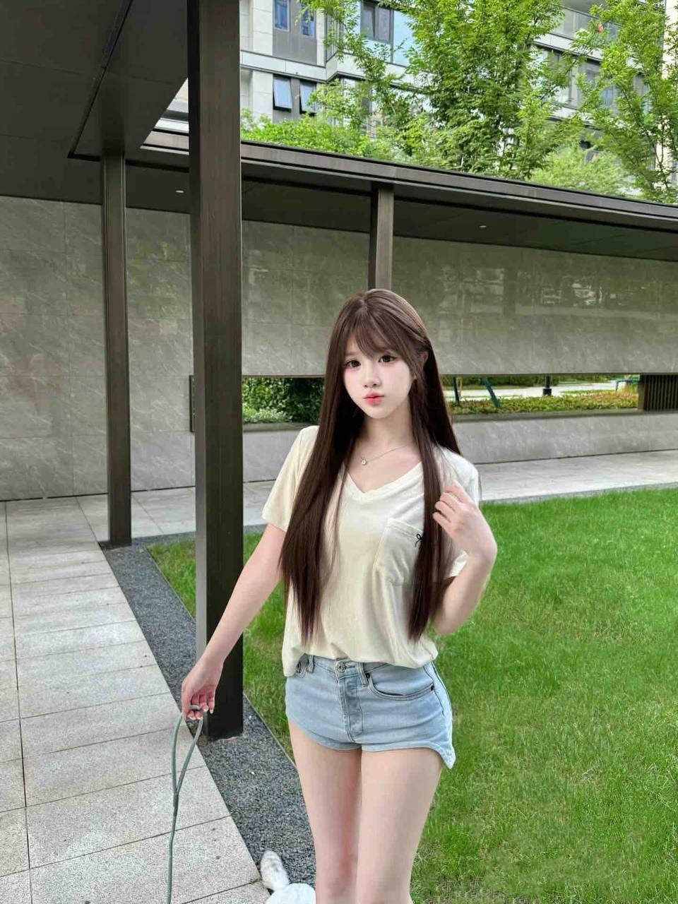 极品大一学妹萝莉兼职刚刚开苞逼粉嫩粉嫩水多