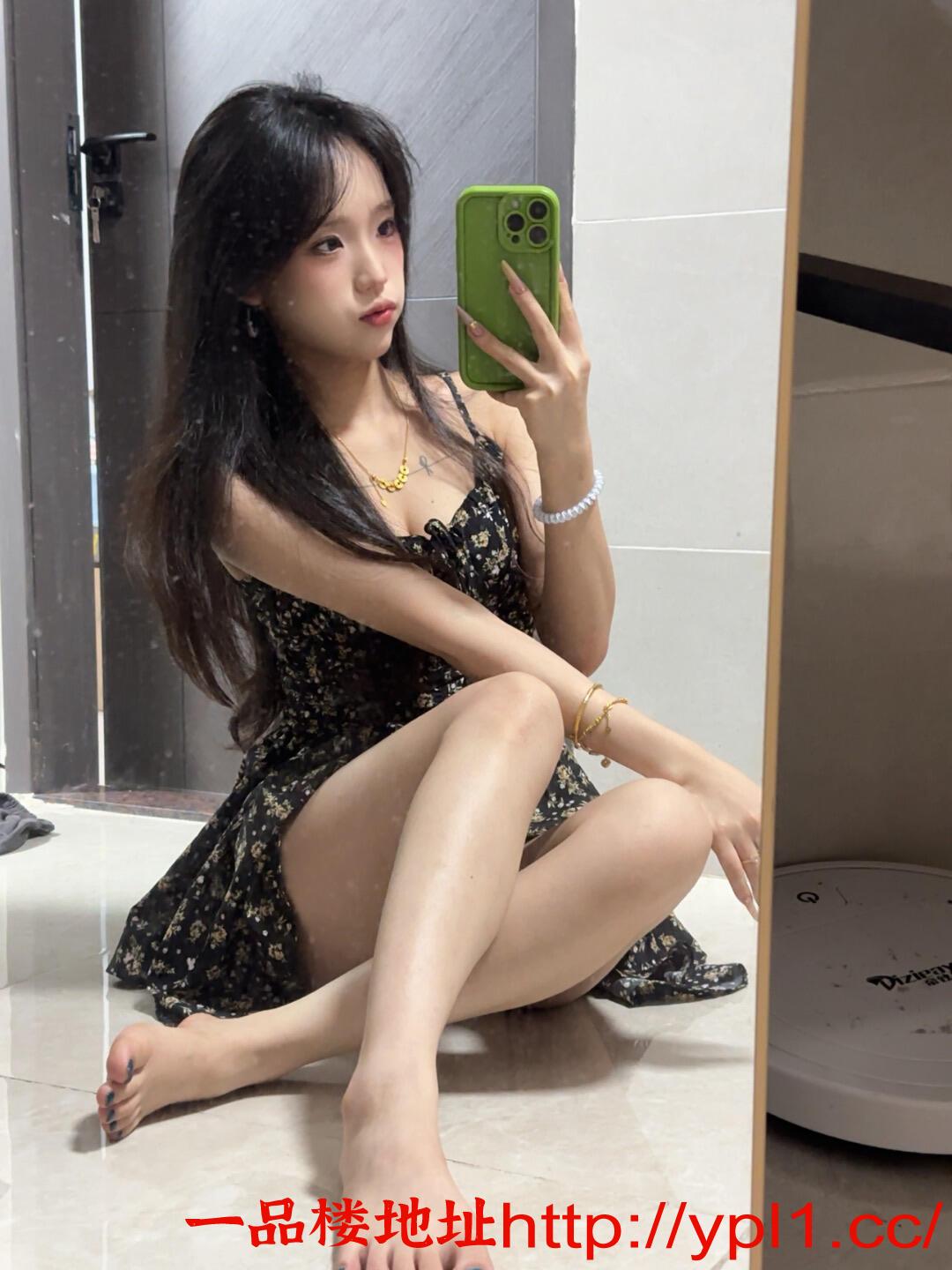 极品御姐凹凸有致肥美小鲍鱼