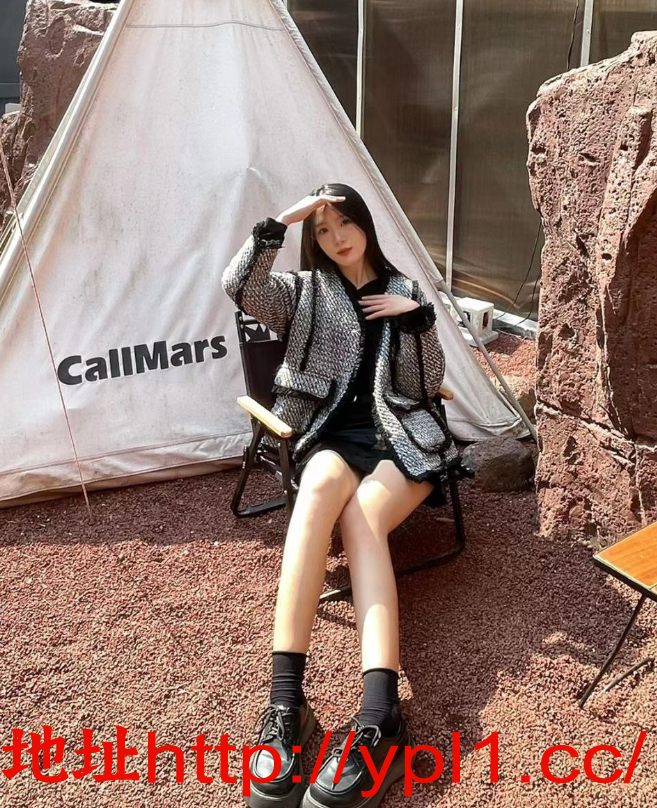 暑假兼职御姐艺校女神粉嫩易高潮可颜射刚下海