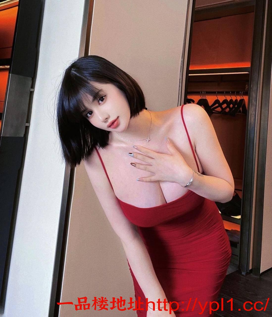 超级大奶可颜射敏感体质易出水（可上门）