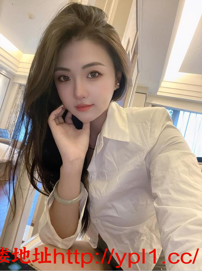 甜美粉嫩妹妹胸大身材好