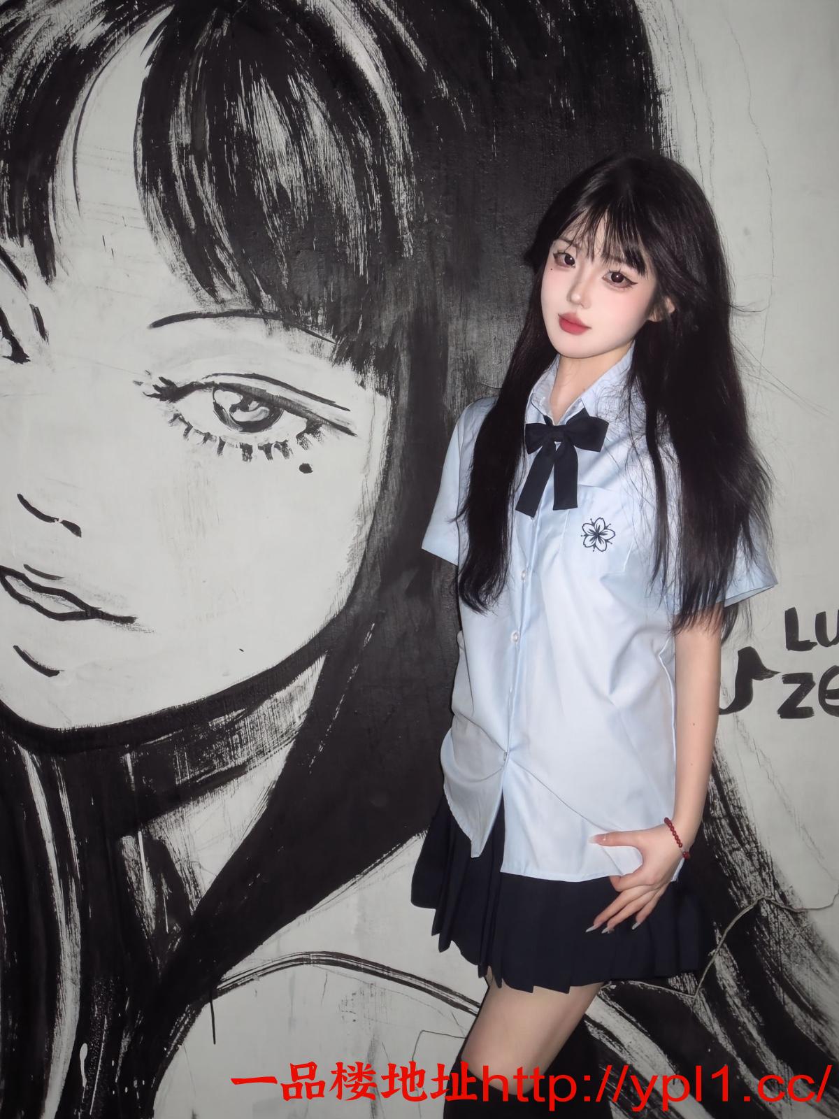 性感丰满骚货可舌吻（外出）