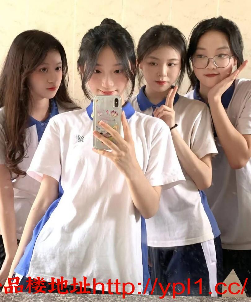 暑假刚破处下海00后学生好紧好粉嫩