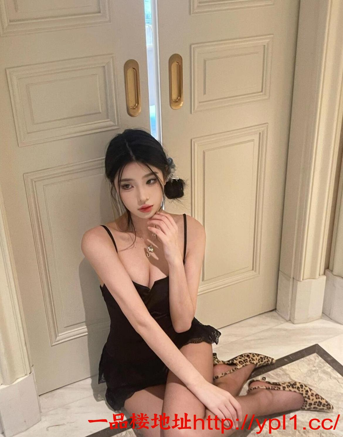 极品肥臀女神销魂淫叫高潮不止