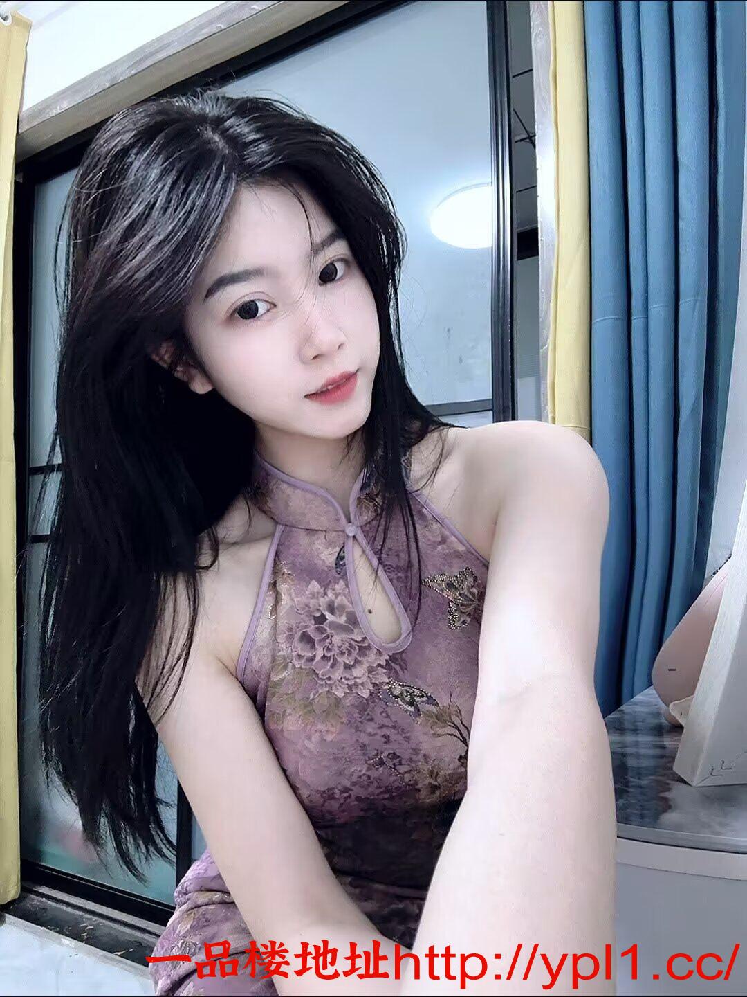 尤物性感粉嫩白虎鲍鱼妹妹