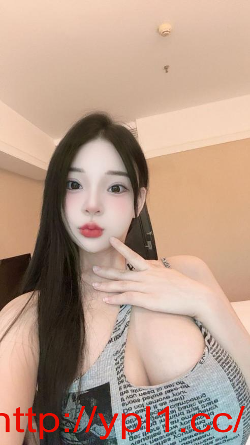 丰臀大奶榨汁小骚妹