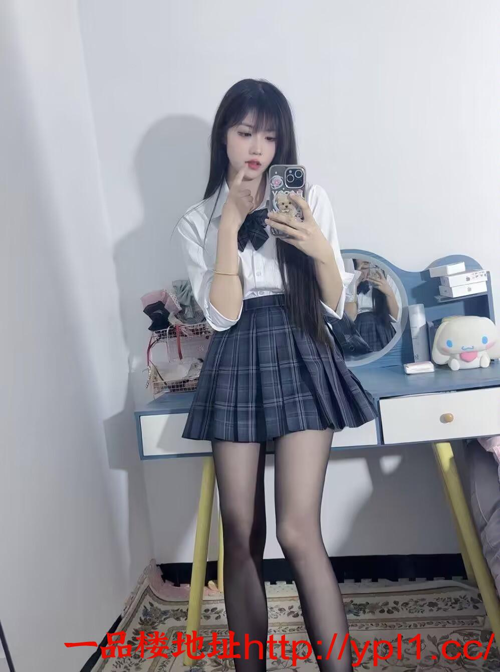 美乳小骚妹身材丰满鲍鱼紧致汁水多