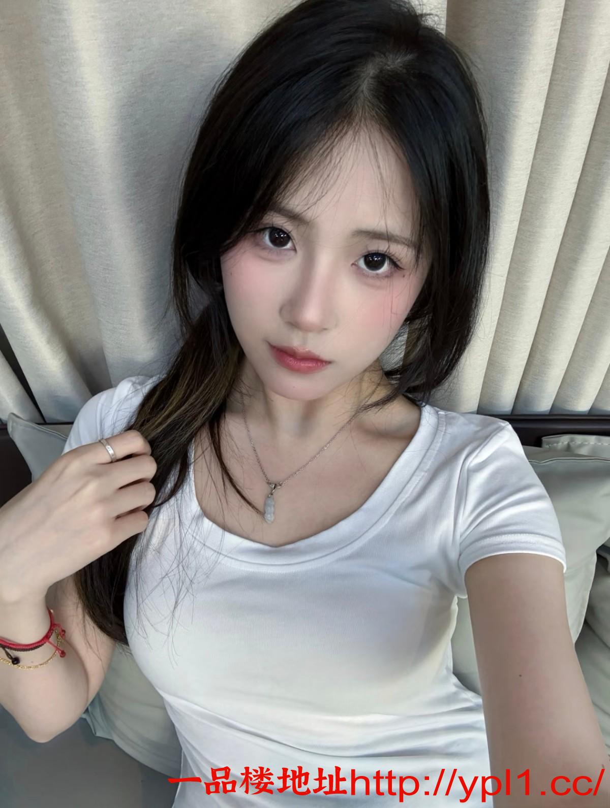 性感御姐黑丝女友感