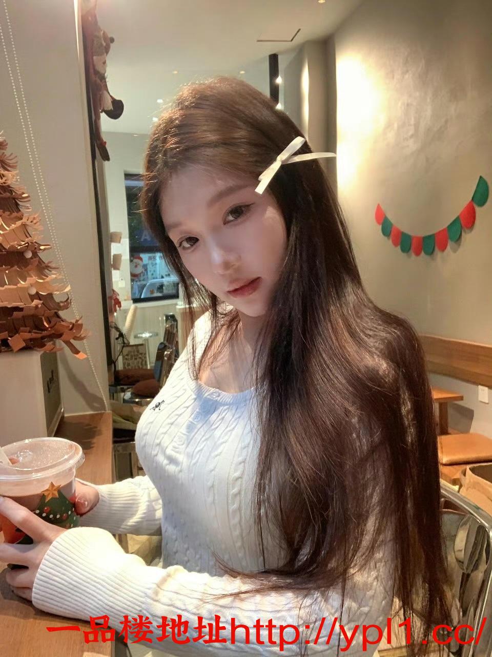 极品骚妻榨汁易喷水