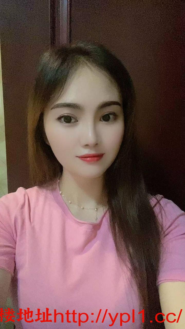 瑶海小妞口活很棒