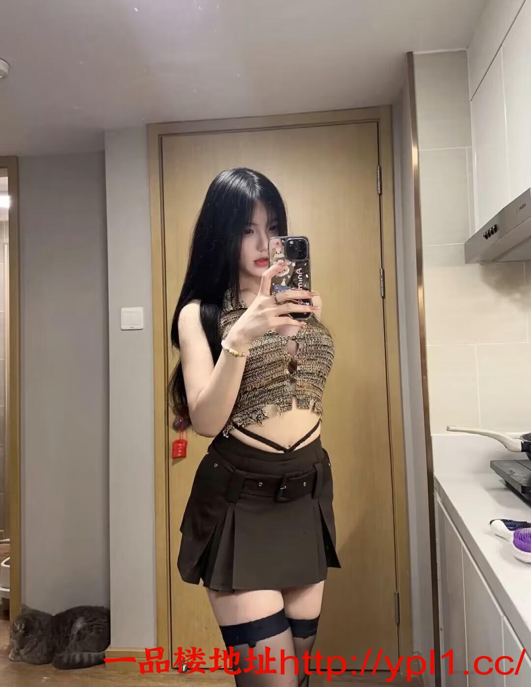 南山情趣极品骚妹身材火辣服务还不错