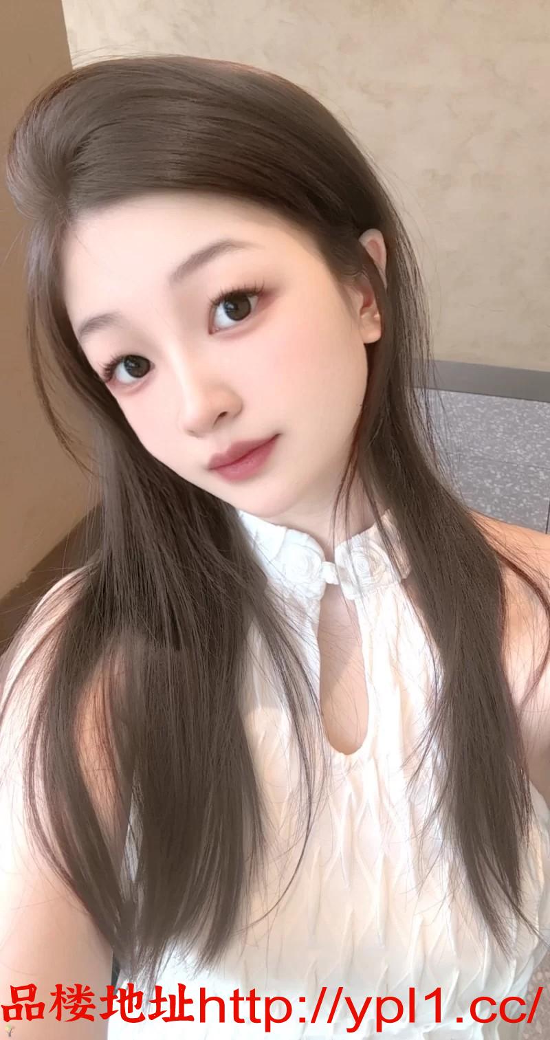 滨江区-00后美女翘臀粉逼