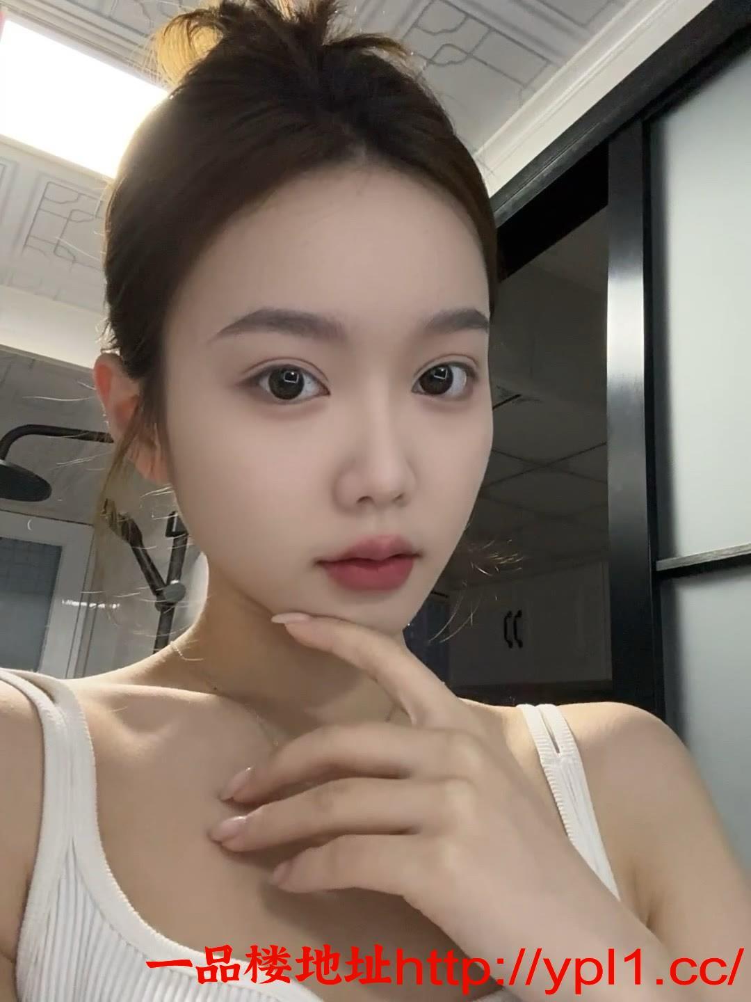 性感良家刚下海