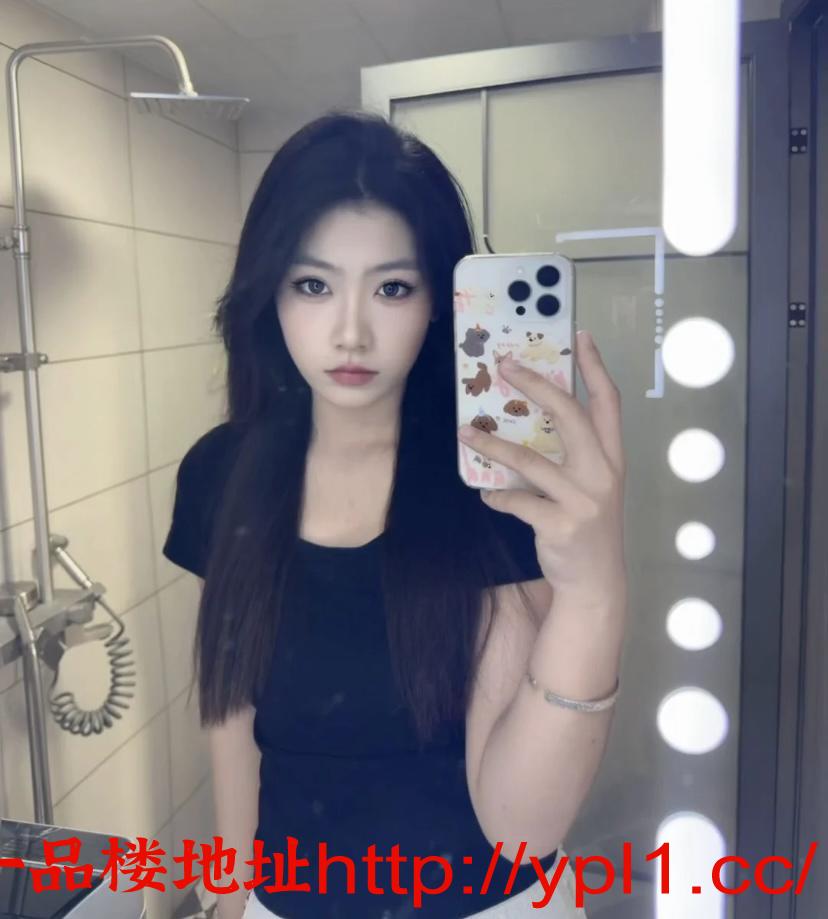 兼职情瘾少女粉嫩鲍鱼